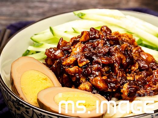 【木上】静物摄影——炸酱面(个人主页-ZMzAwNjE0ODQ=) - 产品摄影 - 站酷设计师沐风Forest原创素材 - 站酷ZCOOL