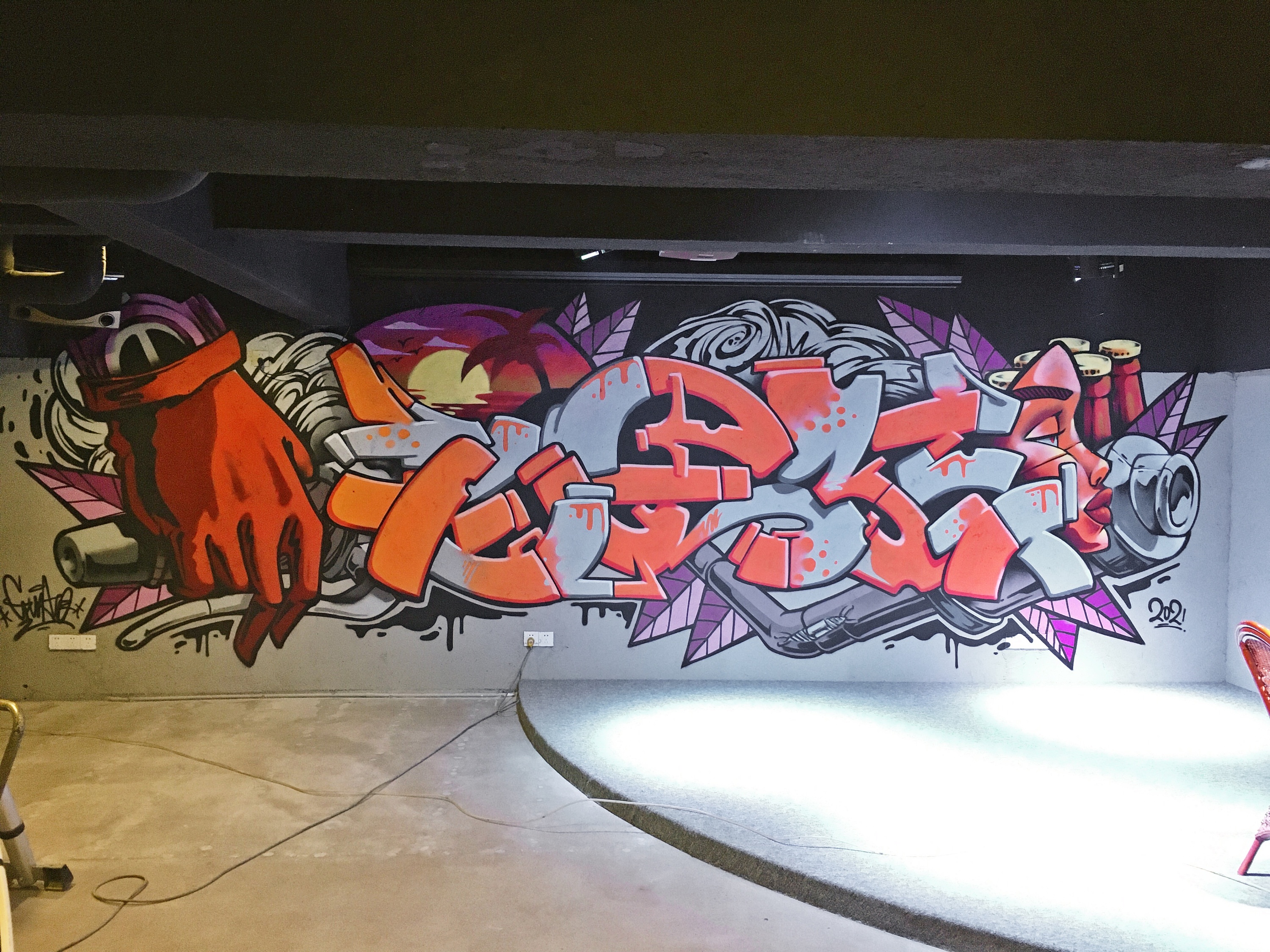 字体与机车元素涂鸦