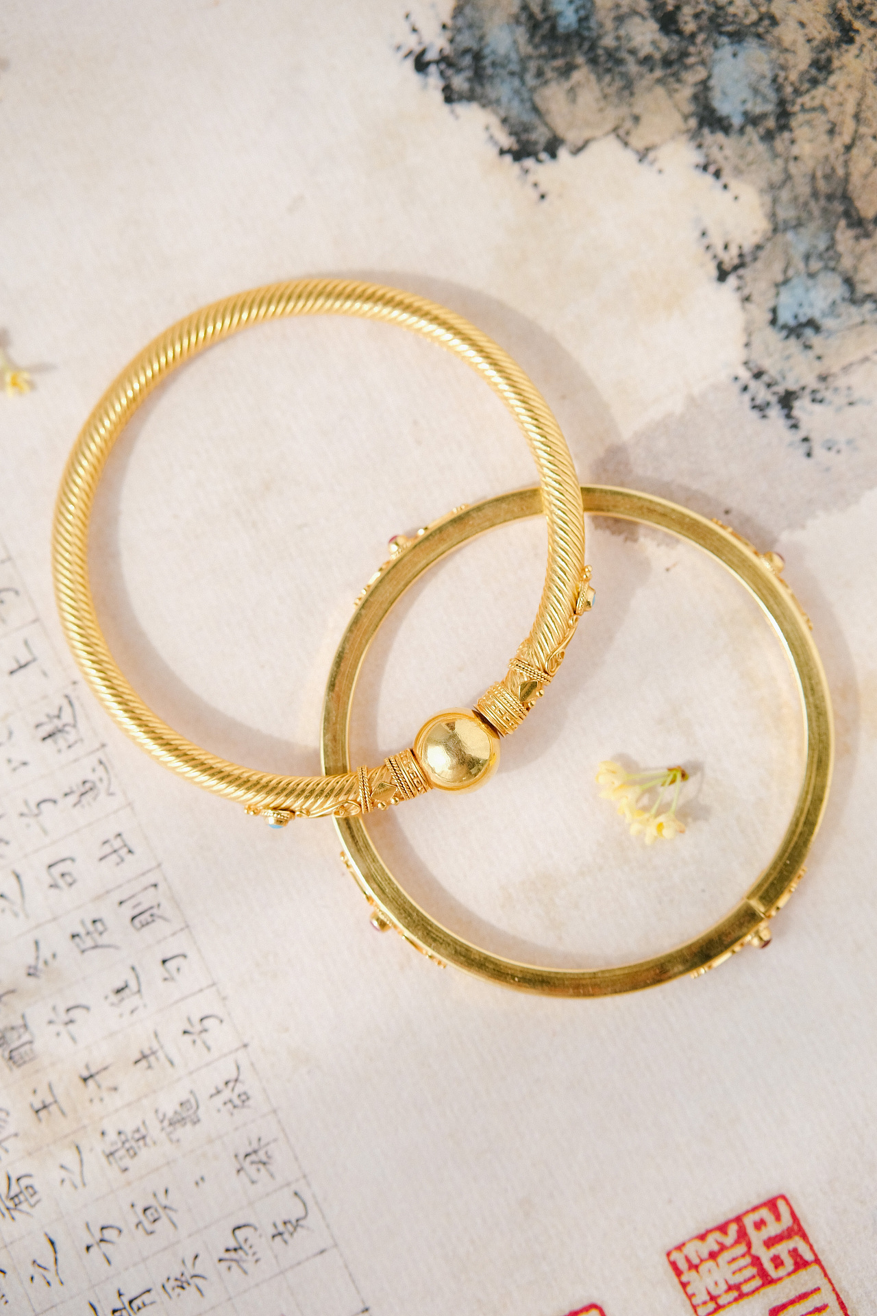 印度18k老金开口手镯 镶嵌绿松与红宝|摄影|产品摄影|_dipper - 原创