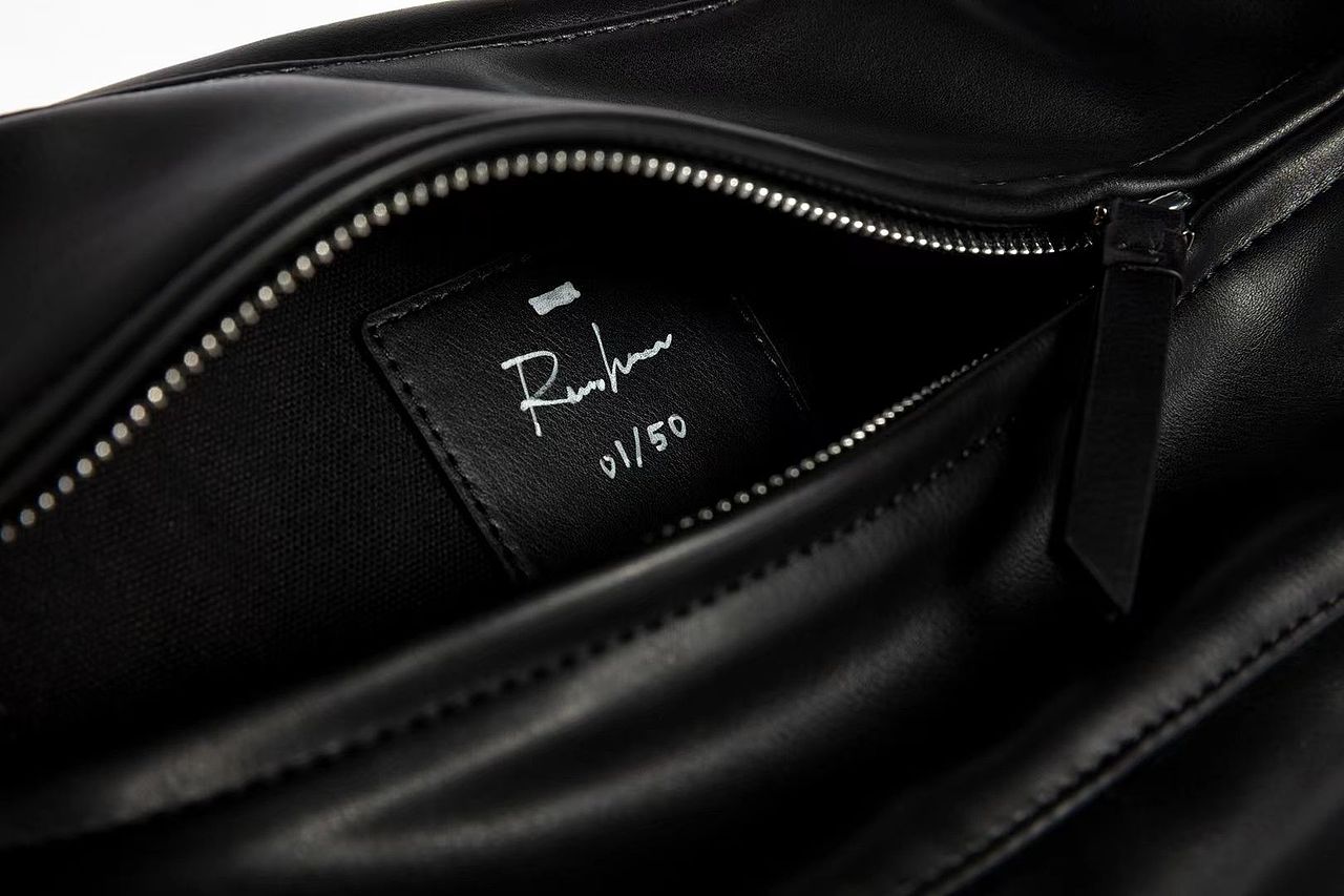 包装设计拍摄-女包拍摄案例