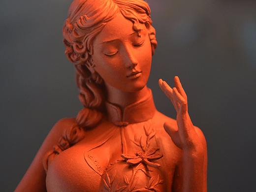 海龙紫砂作品旗袍系列之《盛夏 竹》