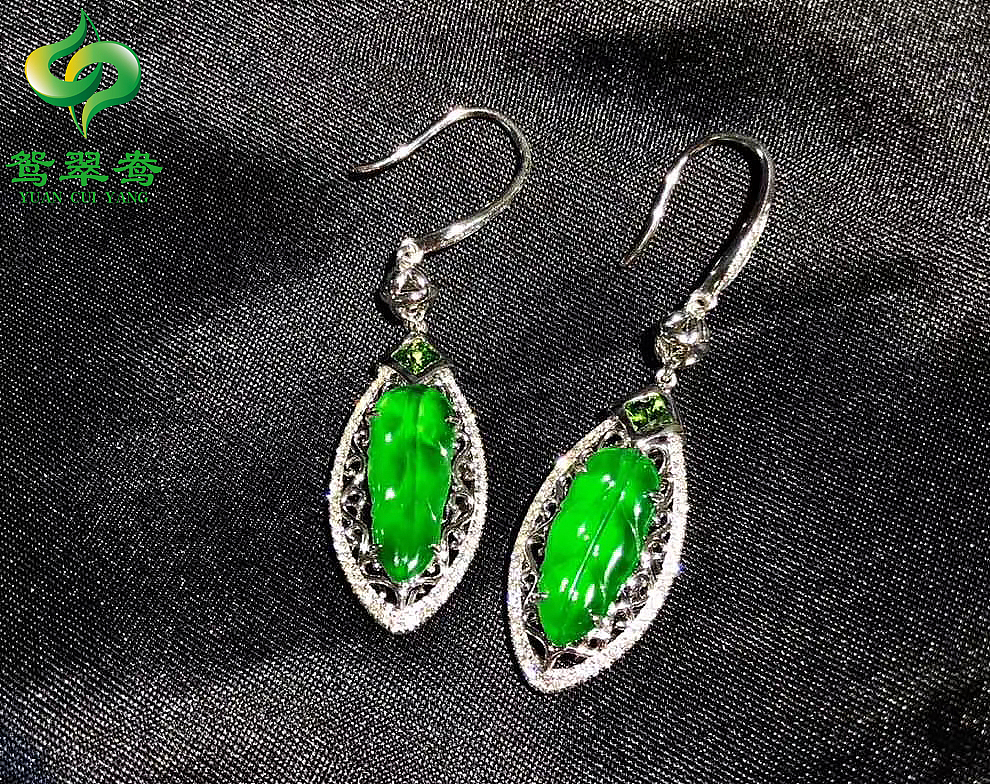 鸳翠鸯珠宝—【翡翠耳饰｜枝叶繁茂｜生机勃勃】—（图ZMjA3NzE5ODEy） - 首饰设计 - 站酷设计师鸳翠鸯珠宝原创素材 - 站酷ZCOOL