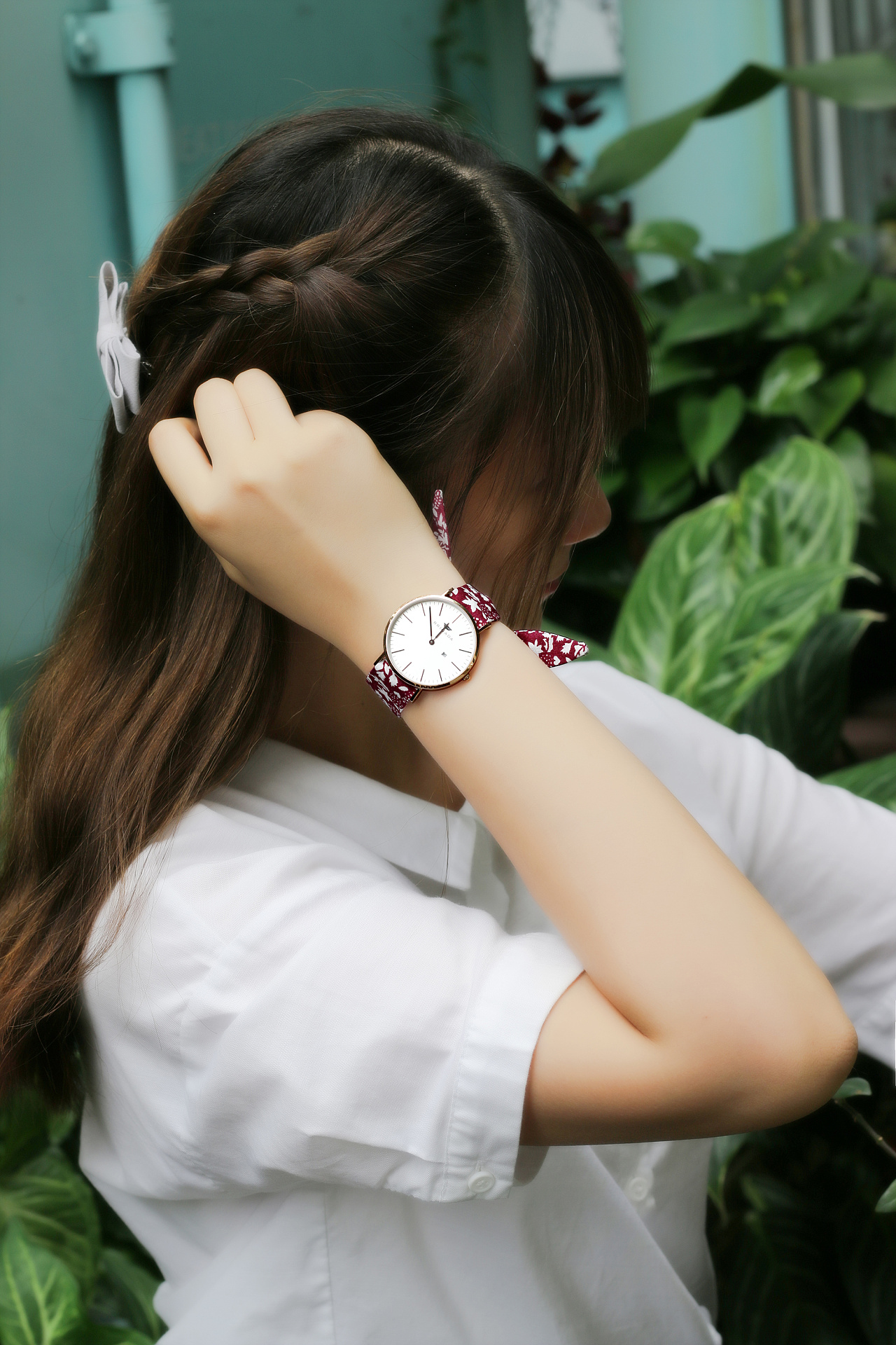 文艺清新女士绑带手表佩戴图摄影修图夏日唯美风格拍照