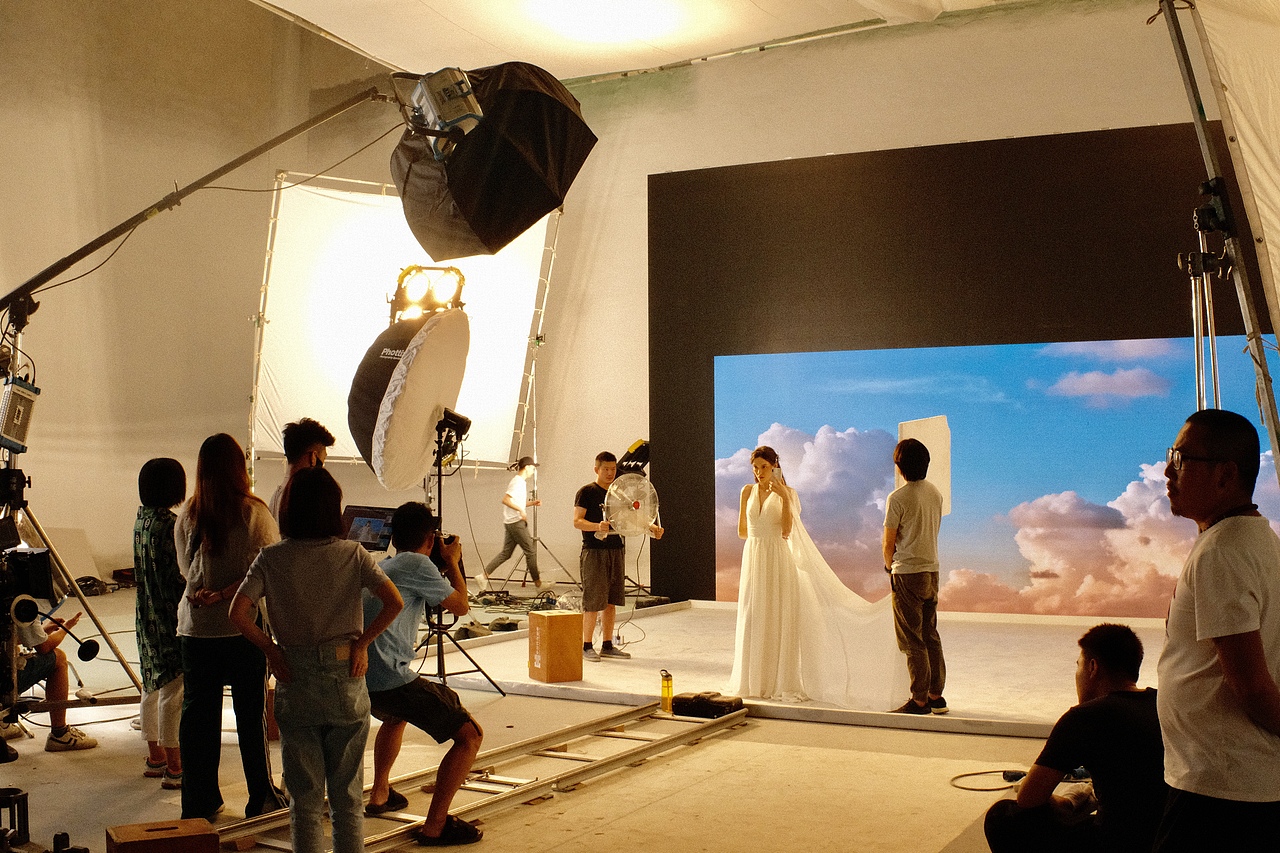 小米手机广告拍摄（图ZMjc1NzEwNzU2） - 时尚/艺术摄影 - 站酷设计师Joker创意视觉原创素材 - 站酷ZCOOL