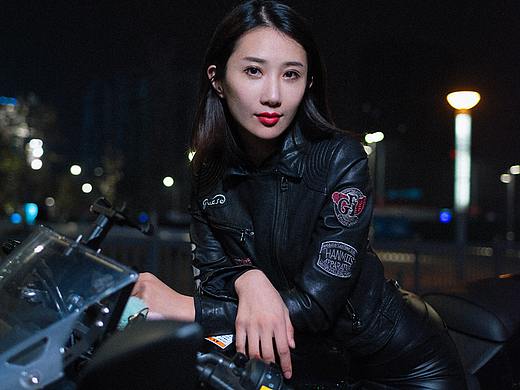 机车女孩