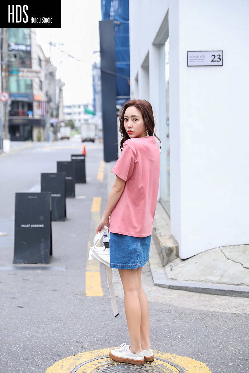 女装类夏季T恤拍摄+详情页制作