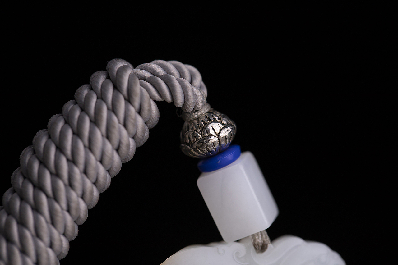 和田玉 - 玉牌（图ZMTM1ODI2NjUy） - 产品摄影 - 站酷设计师完美创意视觉传媒原创素材 - 站酷ZCOOL