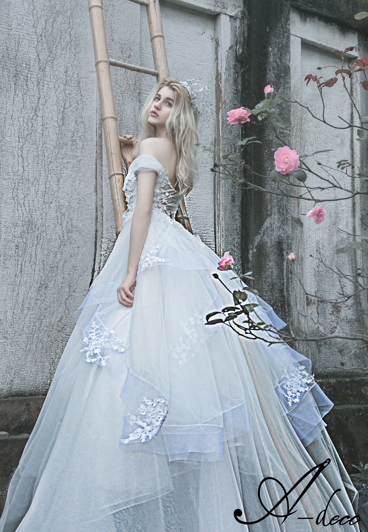 爱丽丝|服装|正装/礼服|adeco婚纱礼服_原创作品-站酷zcool