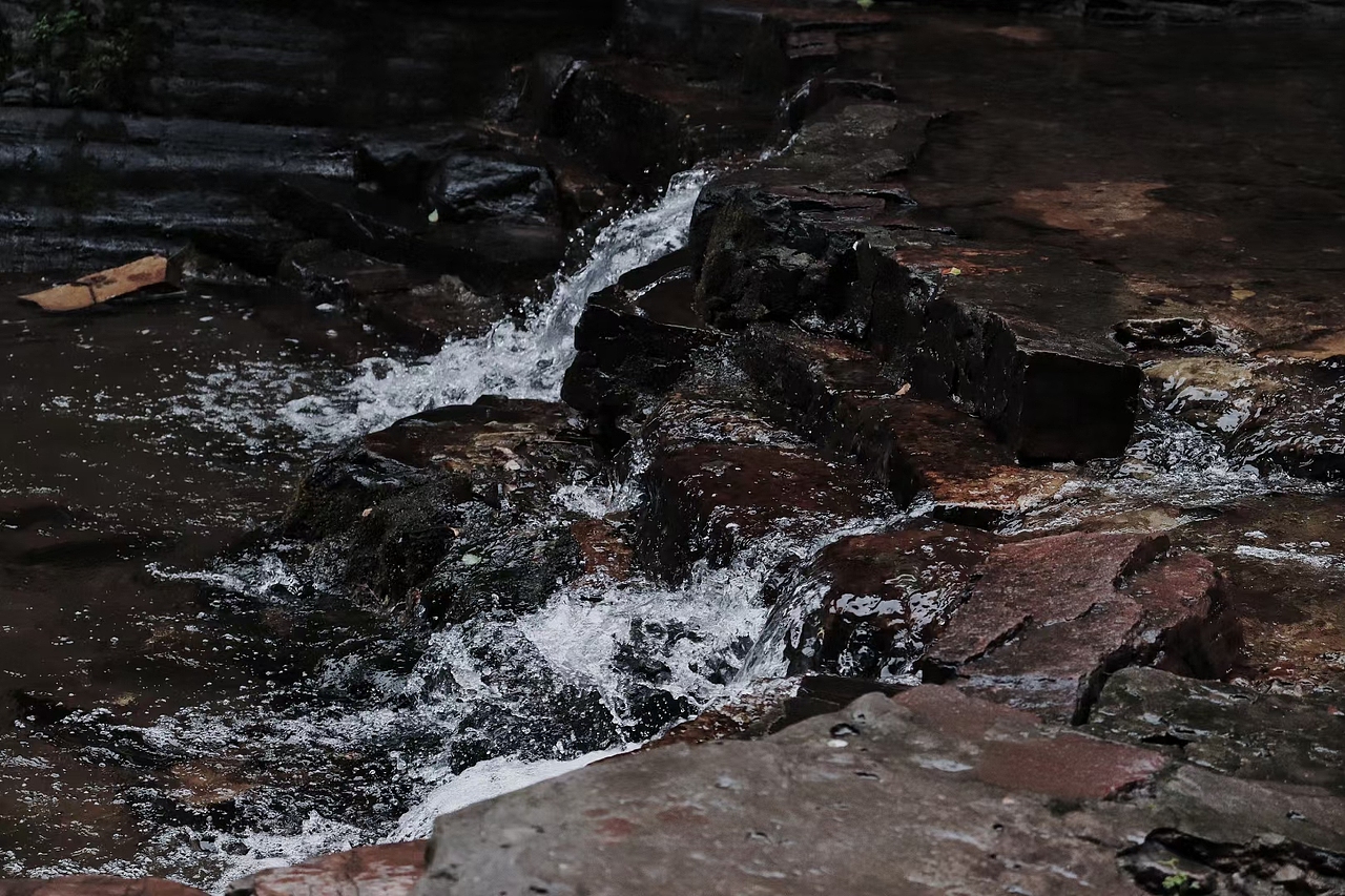 暗流涌动（图ZMjU5MzMwNDg0） - 风光摄影 - 站酷设计师黑黑qwq原创素材 - 站酷ZCOOL