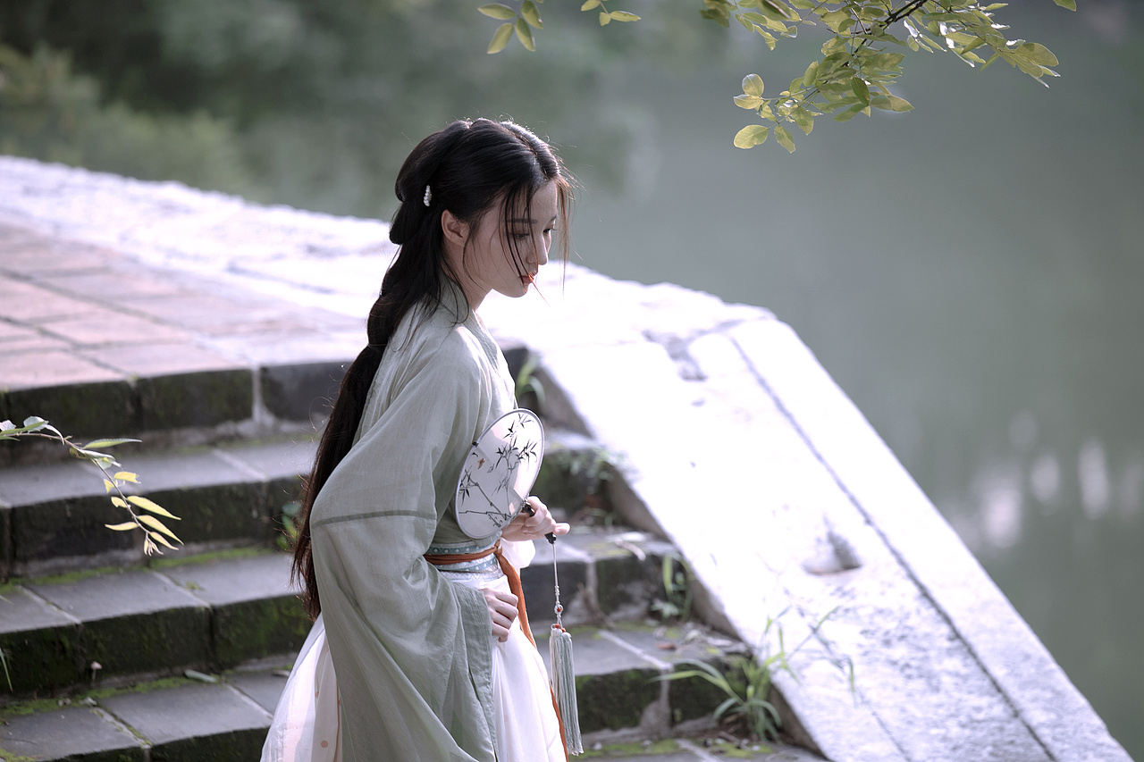 王楚然《古装集》