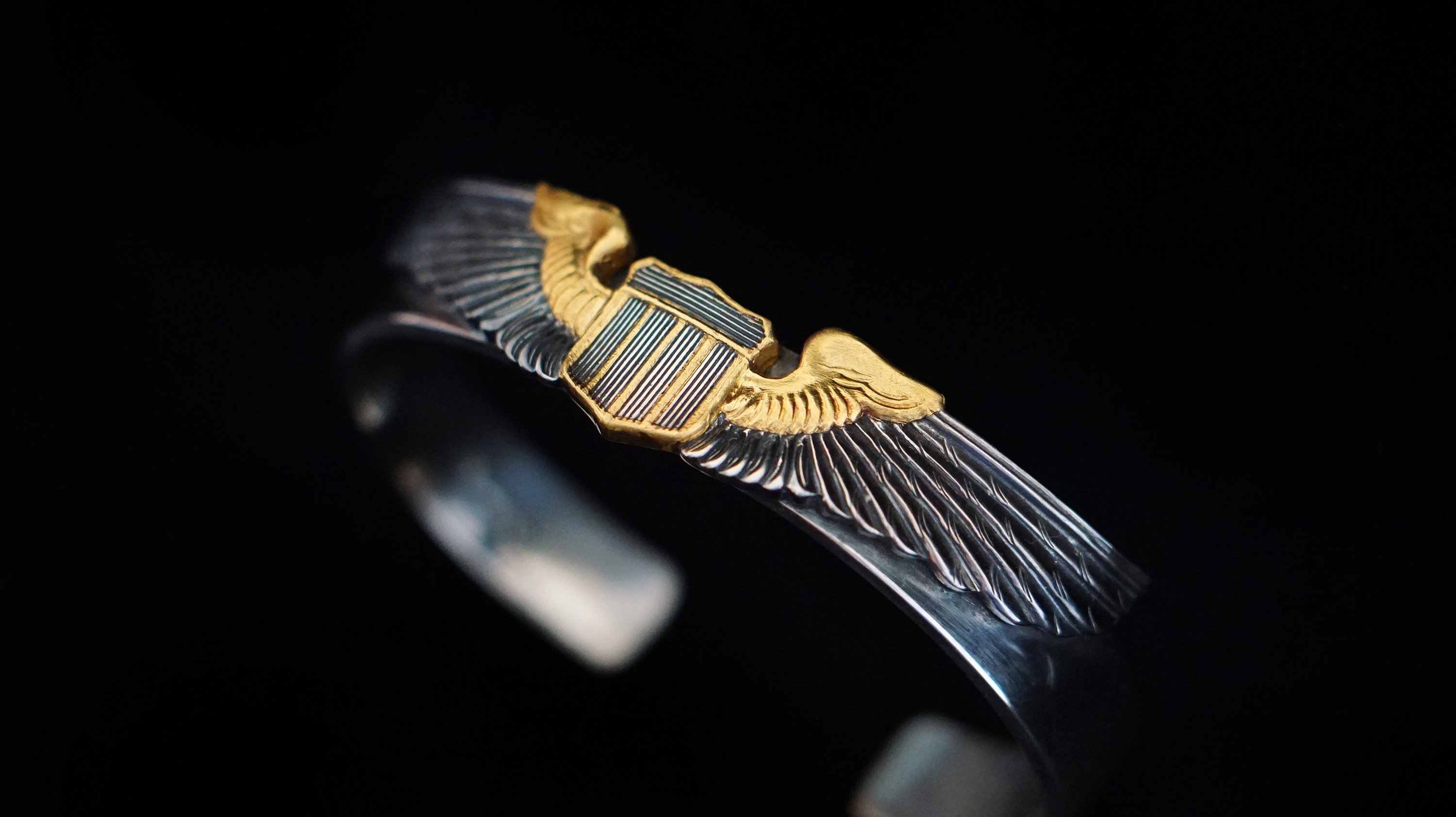 【二战美军飞行员纯银徽章】