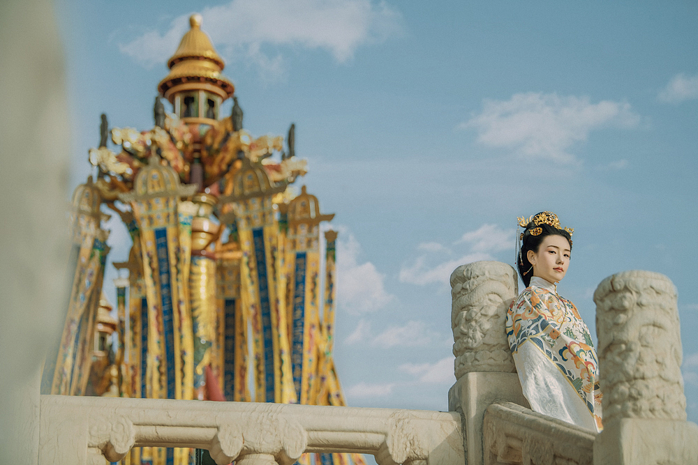 故宫里（图ZMTQ1NjEyNjg4） - 修图/后期 - 站酷设计师牛梅子原创素材 - 站酷ZCOOL