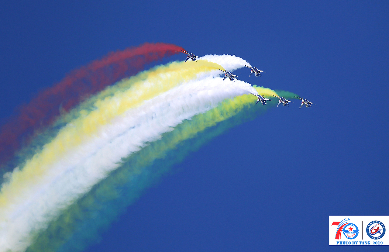 2019长春航空开放日之七（图ZMTgxMjczMDk2） - 人文/纪实摄影 - 站酷设计师marinetzk原创素材 - 站酷ZCOOL