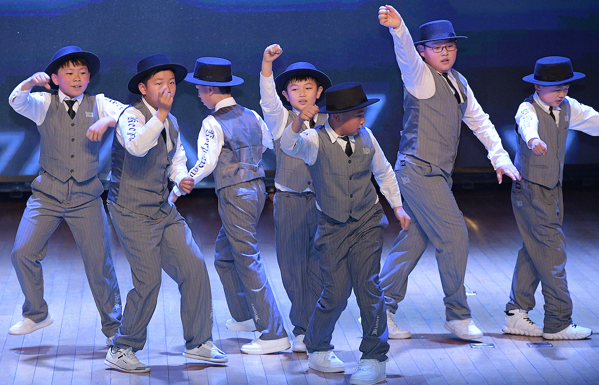 南京Kids Family少儿街舞｜8周年公演｜2018.12.16纪实（图ZMTM5ODY3MDE2） - 人文/纪实摄影 - 站酷设计师KidsFamily街舞原创素材 - 站酷ZCOOL