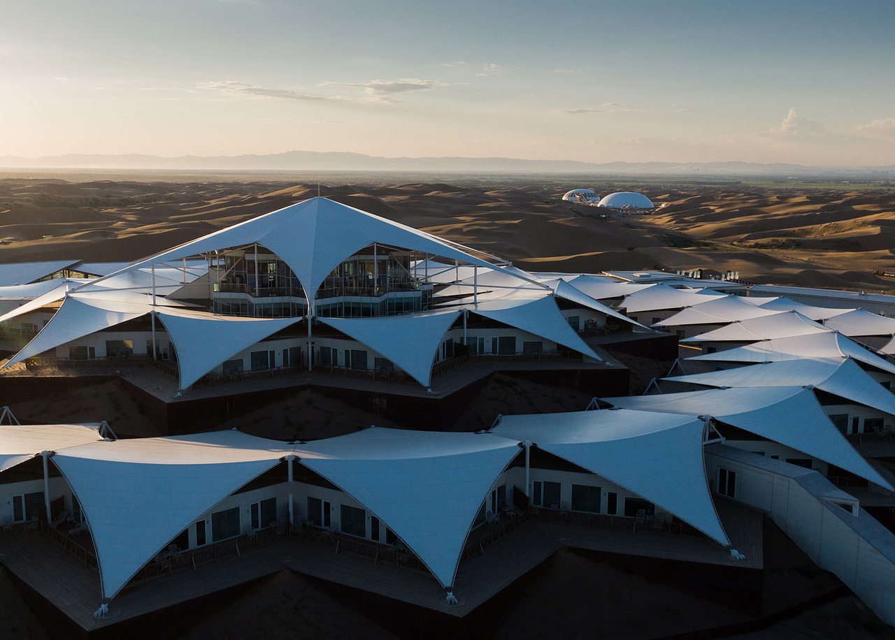 「建筑摄影」响沙湾莲花沙漠酒店（图ZMjIxODMyNjQ4） - 环境/建筑摄影 - 站酷设计师建筑摄影师王侃原创素材 - 站酷ZCOOL