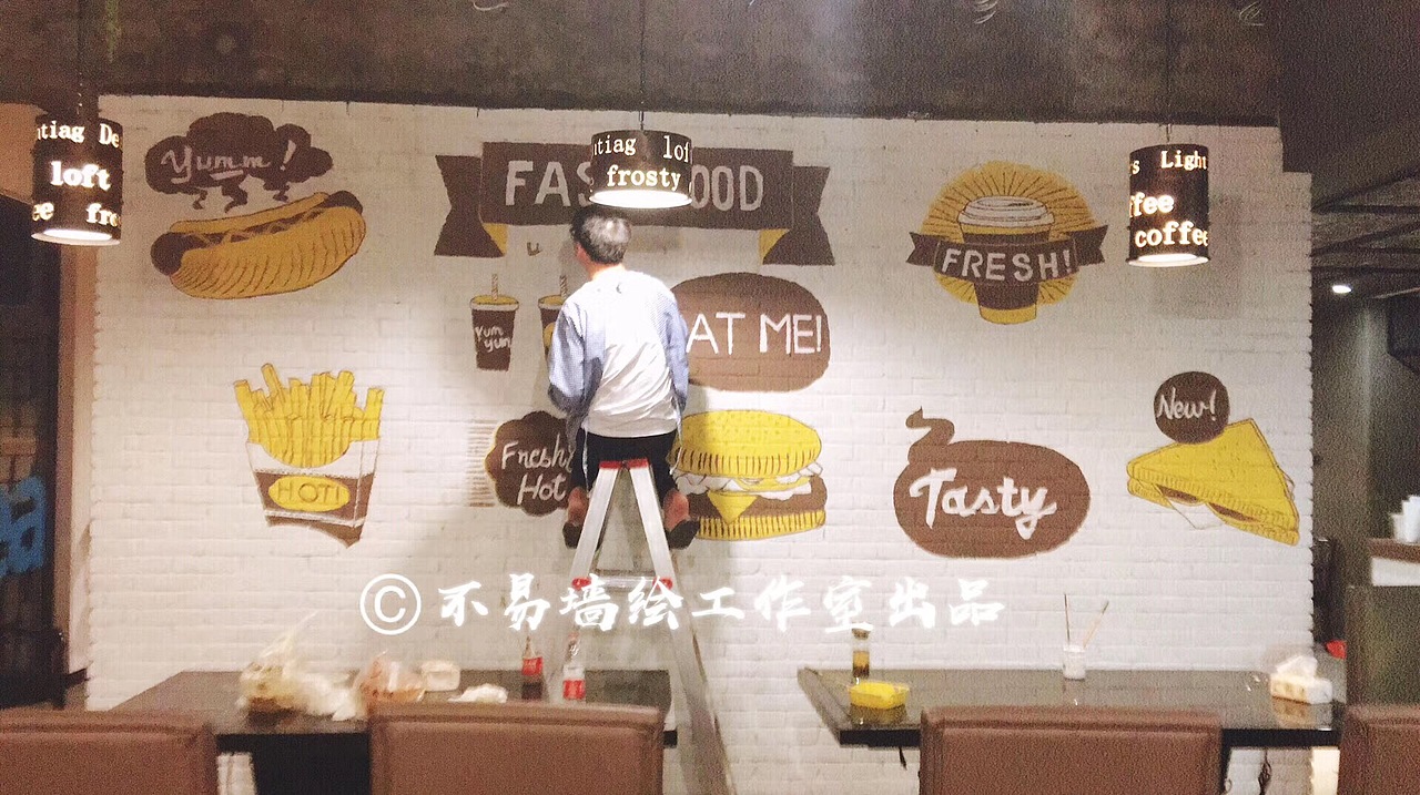 工业风餐厅墙绘