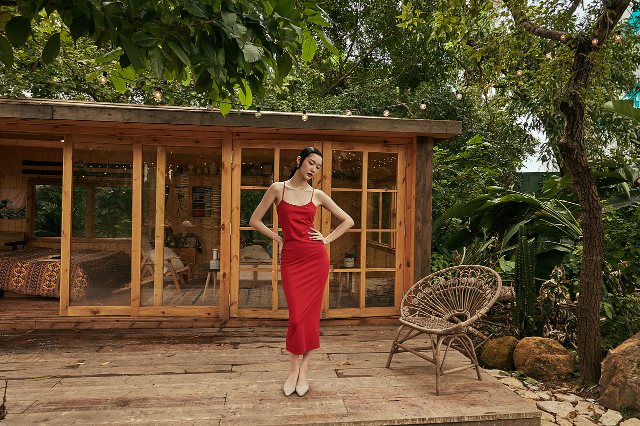 NO.935 SPRING/SUMMER 2020