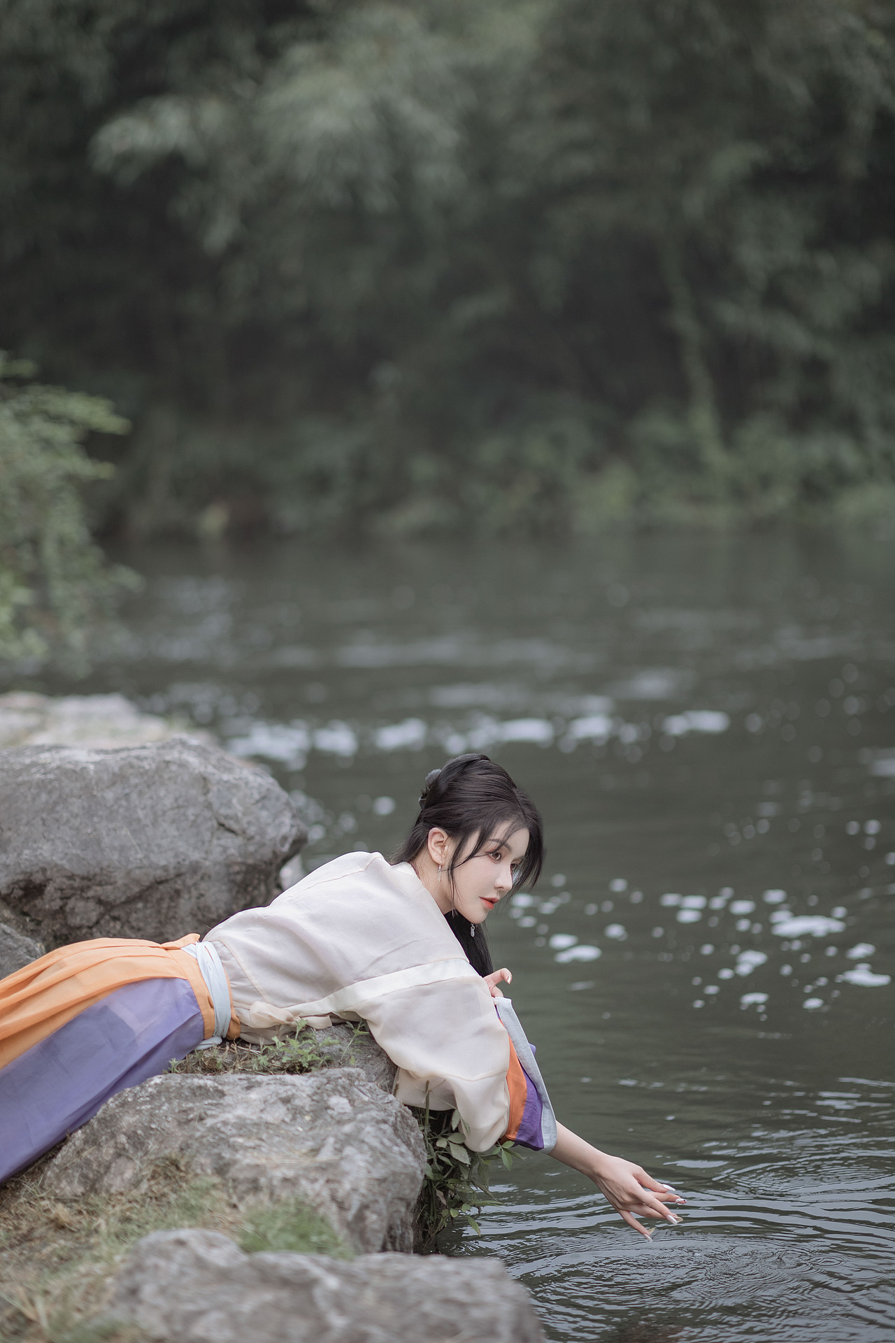 幽居闲客（图ZMjY3NjI1NzU2） - 人像摄影 - 站酷设计师若寒Rock原创素材 - 站酷ZCOOL