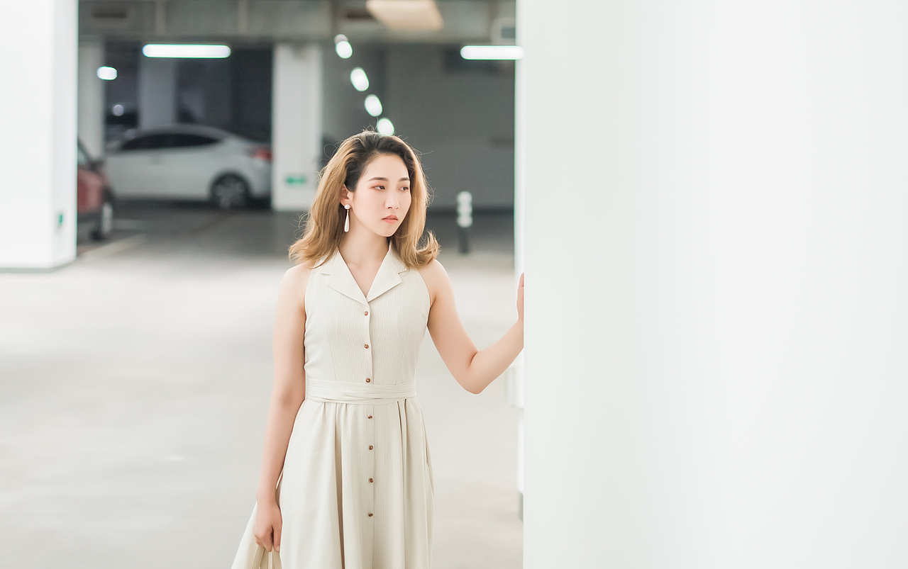 你在想念谁？（图ZMTcwMzgyMDI4） - 人像摄影 - 站酷设计师摄影师Alston原创素材 - 站酷ZCOOL