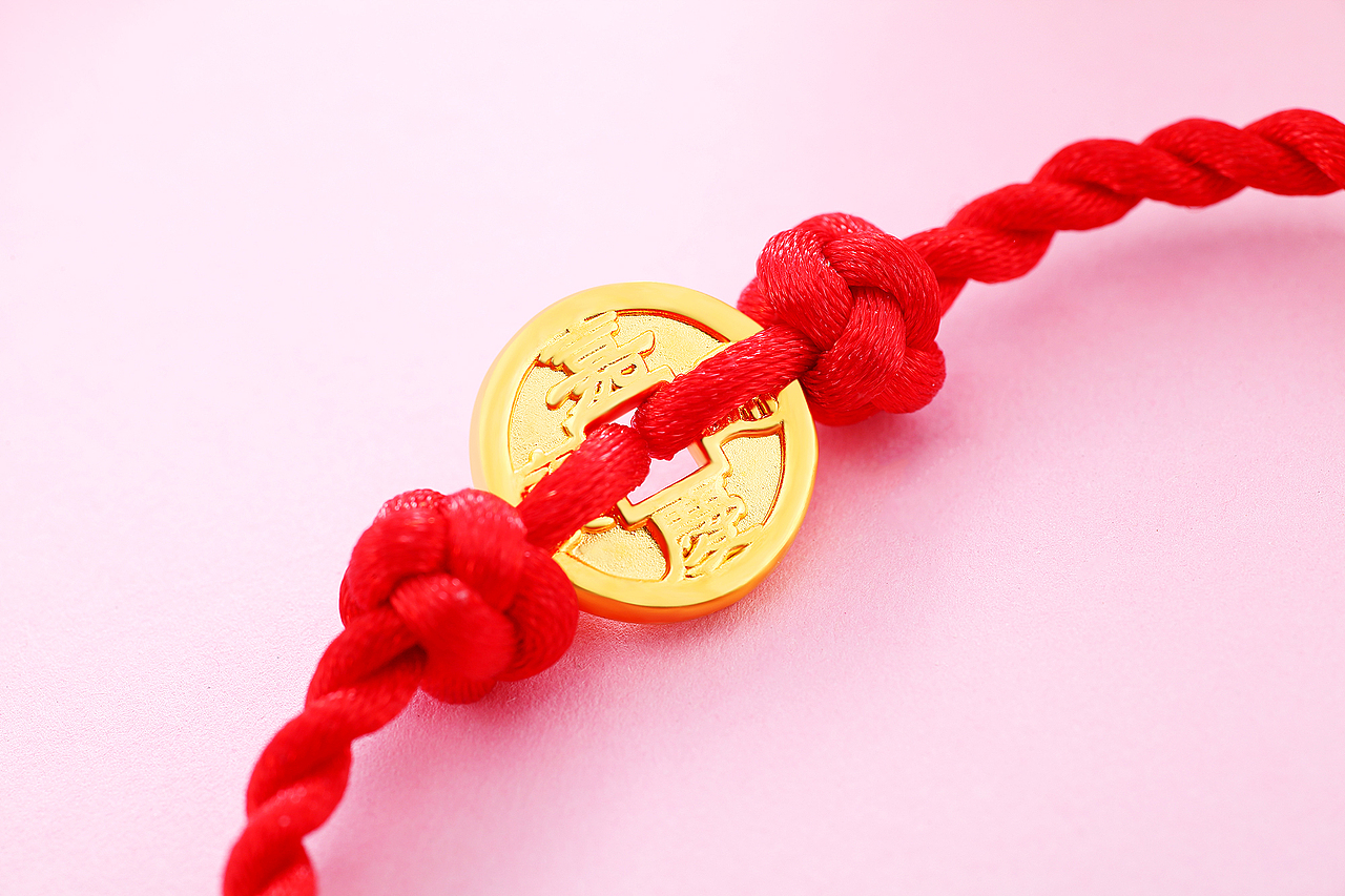 产品网络售卖图（黄金手链）