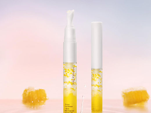 產(chǎn)品靜物拍攝|唇精華兩種背景哪個(gè)好？（個(gè)人主頁(yè)-ZNjUyMzcwNTI=） - 產(chǎn)品攝影 - 站酷設(shè)計(jì)師辛xxyu原創(chuàng)素材 - 站酷ZCOOL