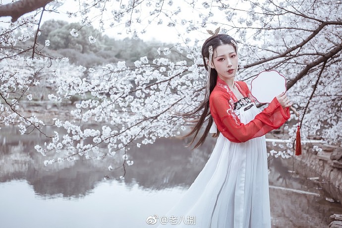 汉服设计 | 遗梦沧雪《眉妩》（图ZMTQ4Njk1NDk2） - 传统/民族服饰 - 站酷设计师遗梦沧雪原创素材 - 站酷ZCOOL