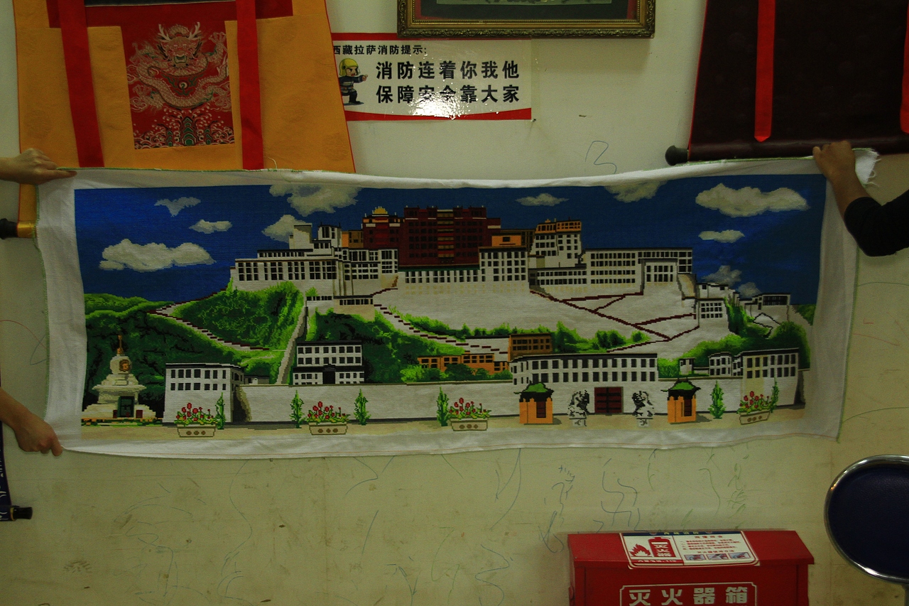 手工传统刺绣十字绣布达拉宫长卷宏伟建筑装饰艺术