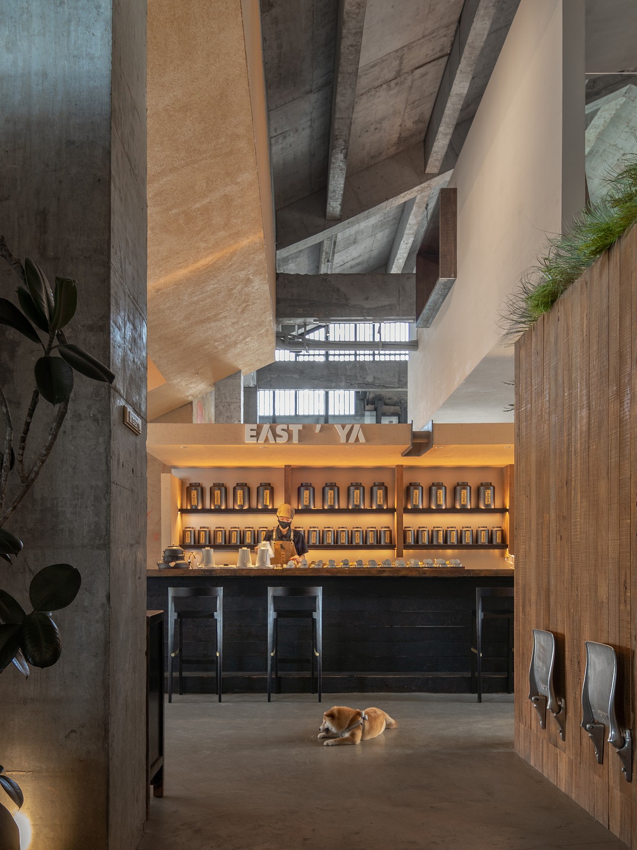 错位社区 - 東鸦EAST'YA