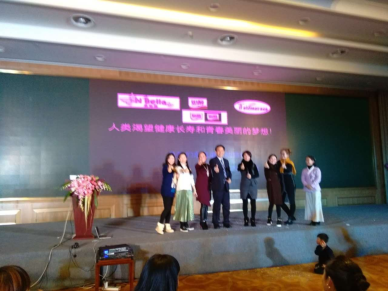 David秦（秦松辉）（图ZOTAwOTQzOTI=） - 人像摄影 - 站酷设计师冰山icear原创素材 - 站酷ZCOOL