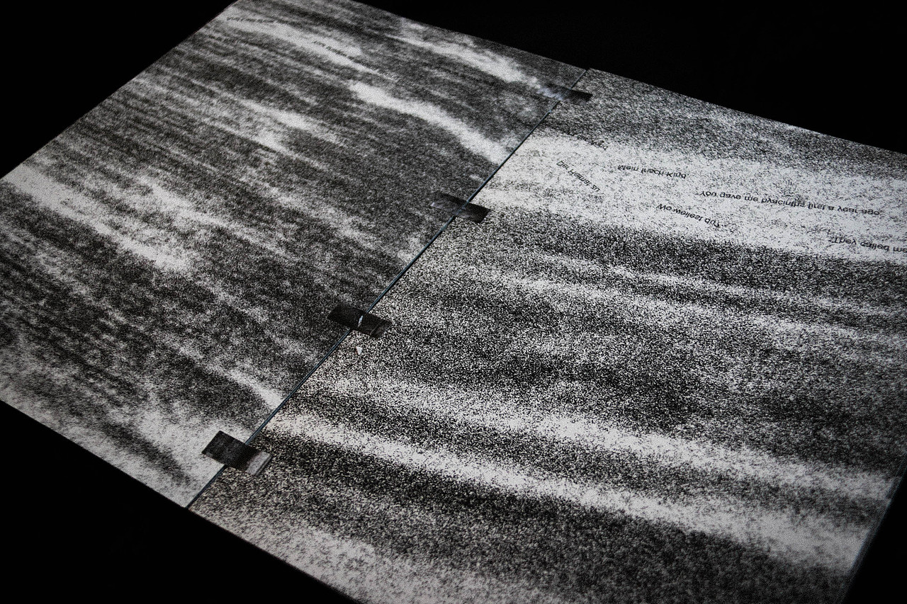 荒原旅行 ｜ 手作装帧概念诗册（图ZMjMyMDY4ODI0） - 书籍/画册 - 站酷设计师Cq_H原创素材 - 站酷ZCOOL