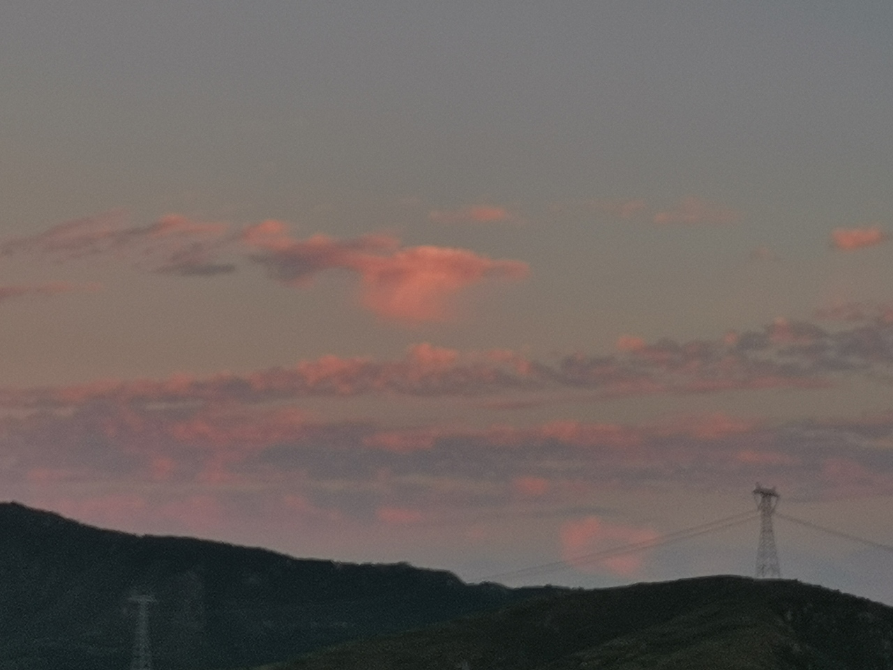 晚霞（图ZMjY5ODU2NTAw） - 风光摄影 - 站酷设计师是凡凡子啊原创素材 - 站酷ZCOOL