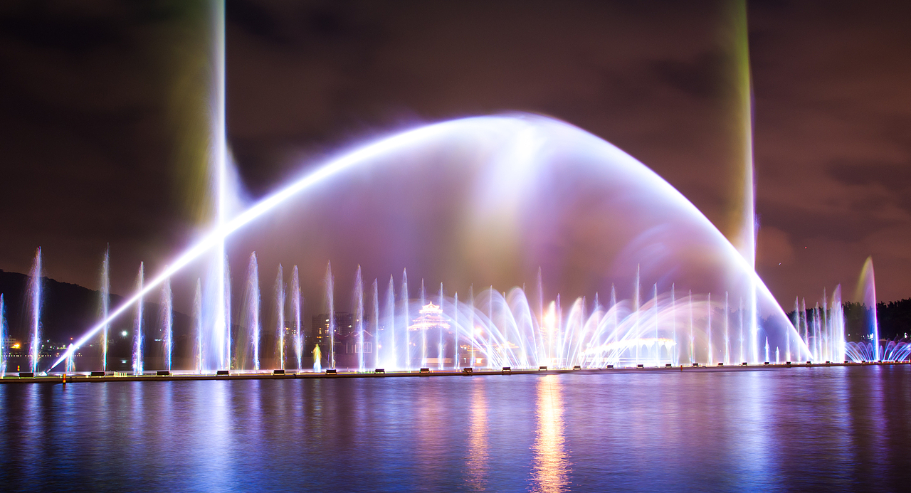 喷泉（图ZMzE5MDY4NTY=） - 风光摄影 - 站酷设计师UU视觉设计原创素材 - 站酷ZCOOL