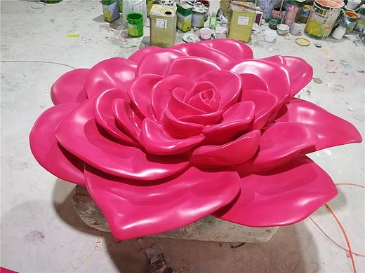广场大型玻璃钢花瓣造型雕塑园林景观玻璃纤维玫瑰花