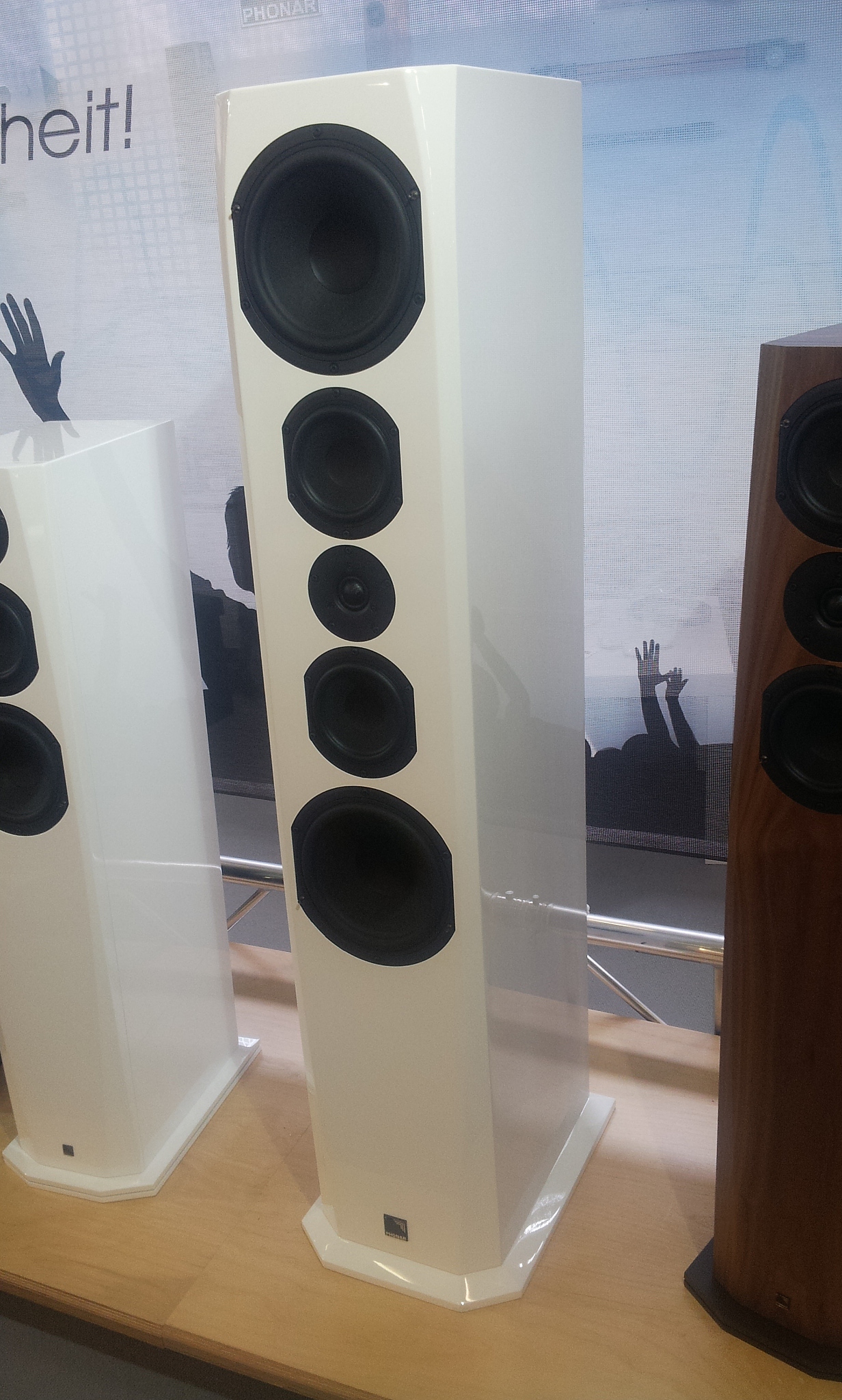 欧洲慕尼黑音箱展（图ZMTczMTc4MDg=） - 电子产品 - 站酷设计师噢哩锅卿粮诶原创素材 - 站酷ZCOOL