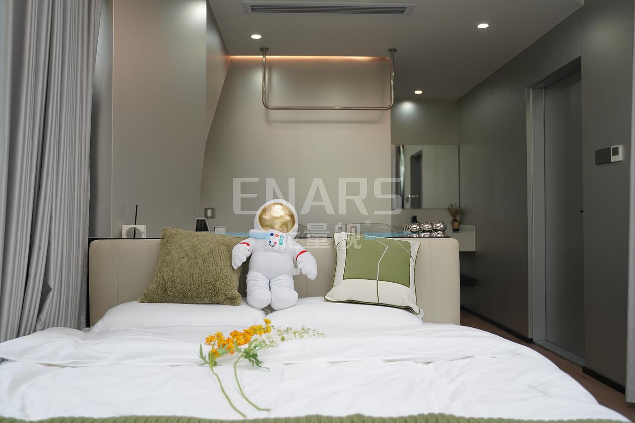 未来之选:可移动太空舱民宿能量舰,文旅新体验