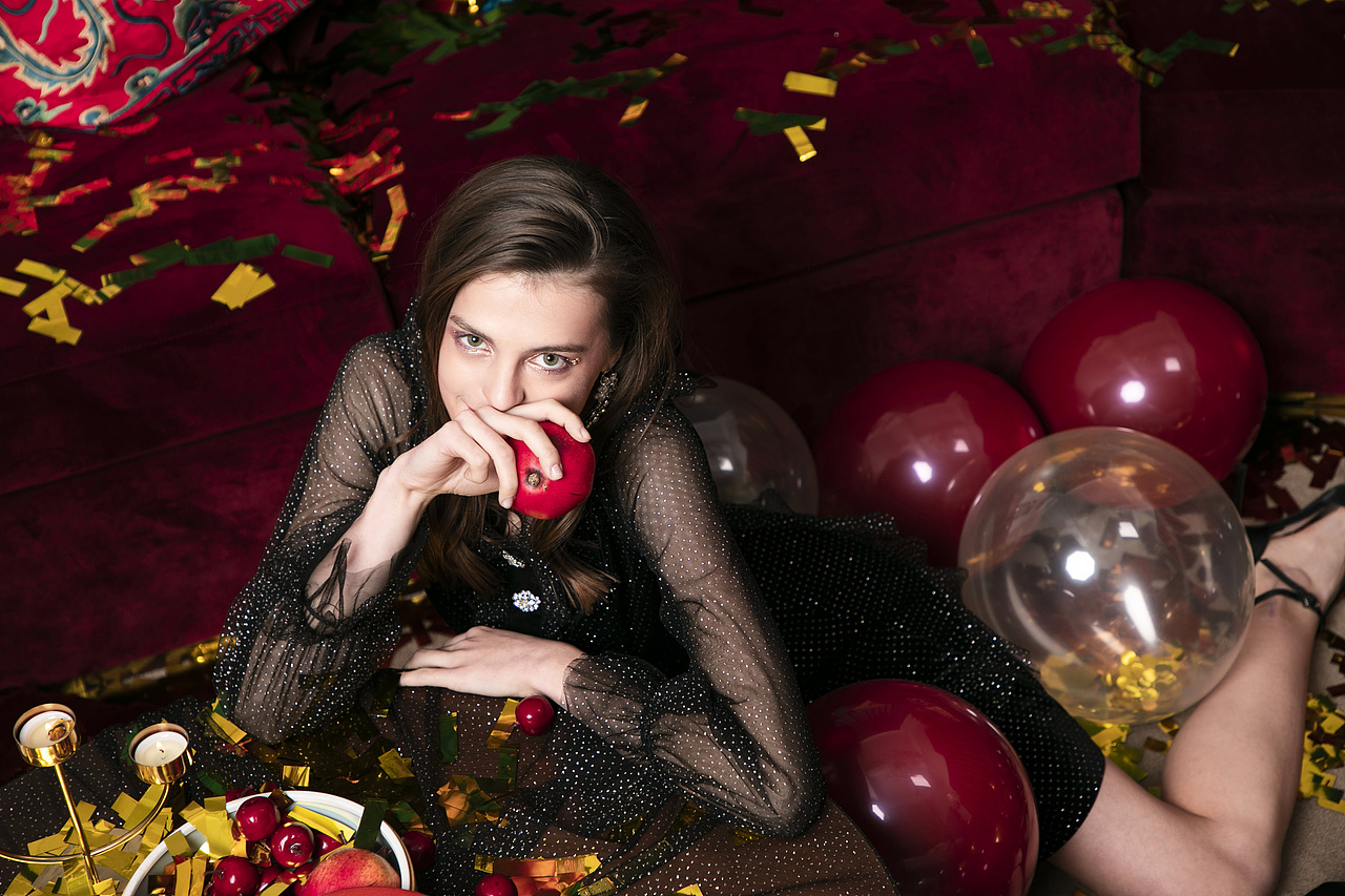 圣诞节🎄🎄🎄🎄🎄🎄🎄🎄（图ZMTkwMzk5MzE2） - 人像摄影 - 站酷设计师ME绘忆原创素材 - 站酷ZCOOL