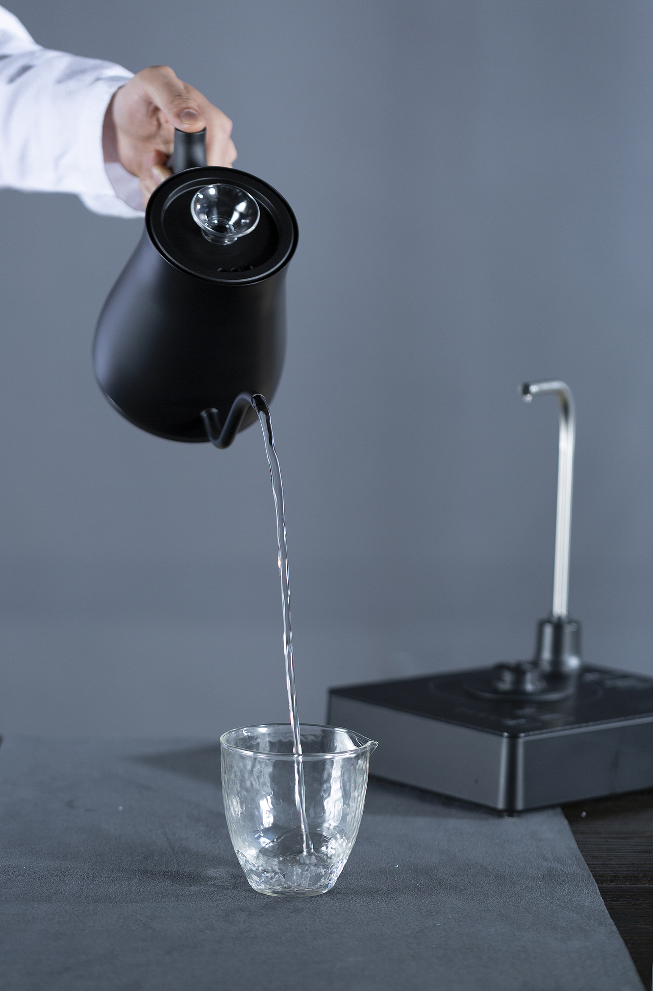 手冲壶随便拍拍（图ZMjA5OTQxODY0） - 产品摄影 - 站酷设计师河南峰哥原创素材 - 站酷ZCOOL