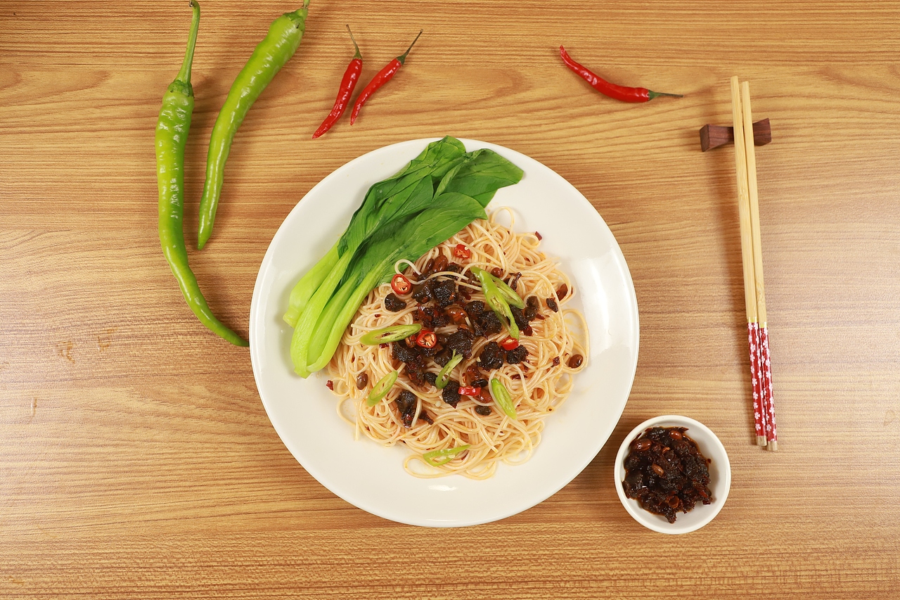 辣酱拍摄/小视频/修图（图ZMjExNzc1ODUy） - 产品摄影 - 站酷设计师怪异的阿诗原创素材 - 站酷ZCOOL