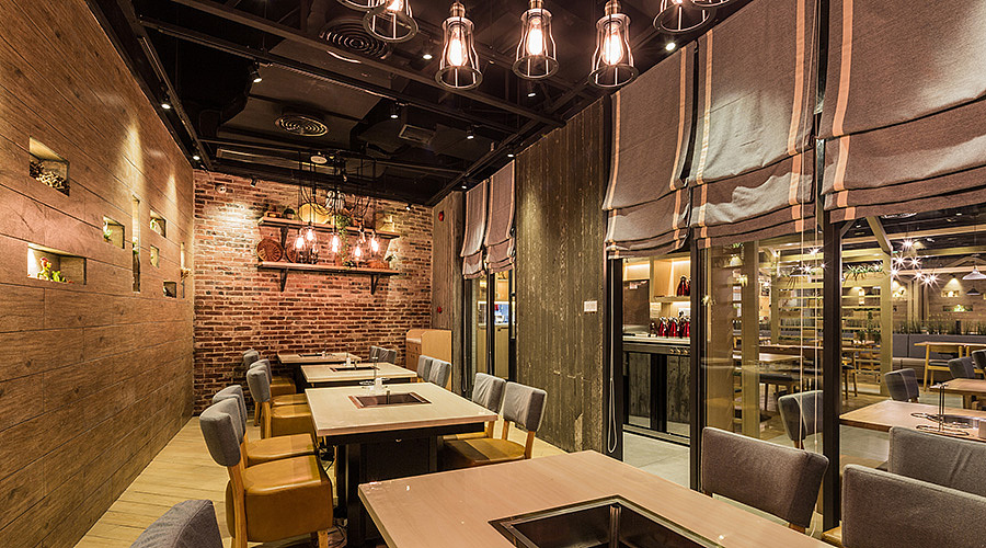 餐饮空间设计· 亲辣派深圳店