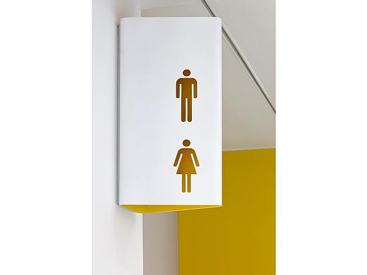 新浪寻路和标牌设计