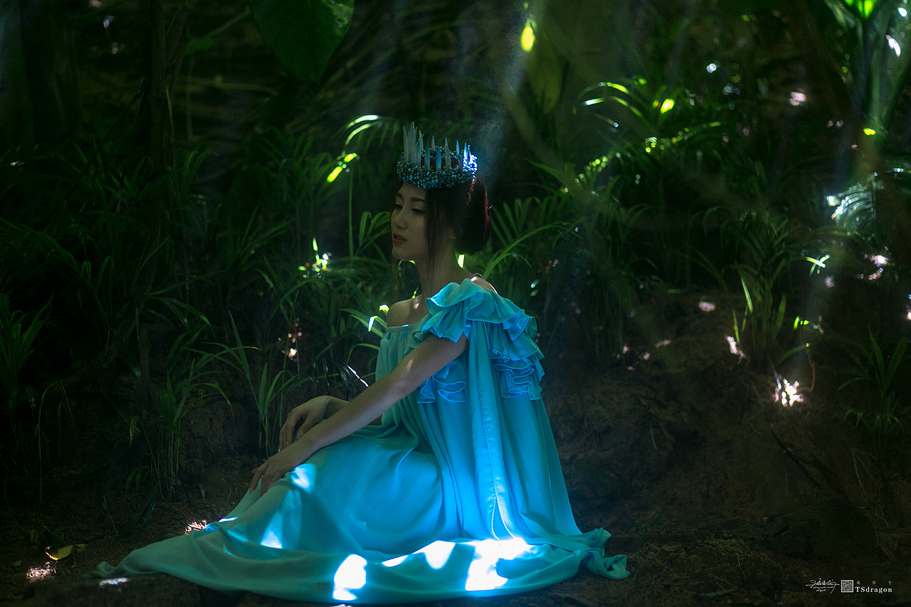 《路光》（图ZMTY5Mjk1OTM2） - 人像摄影 - 站酷设计师唐少龙原创素材 - 站酷ZCOOL