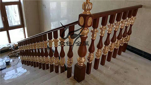 别墅旋转式铝艺立柱  楼梯扶手铝镁合金扶手定制