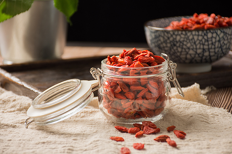 枸杞子|一份来自宁夏的礼物（图ZMTI0NzQwNDg0） - 产品摄影 - 站酷设计师铁棍山药芝麻片原创素材 - 站酷ZCOOL