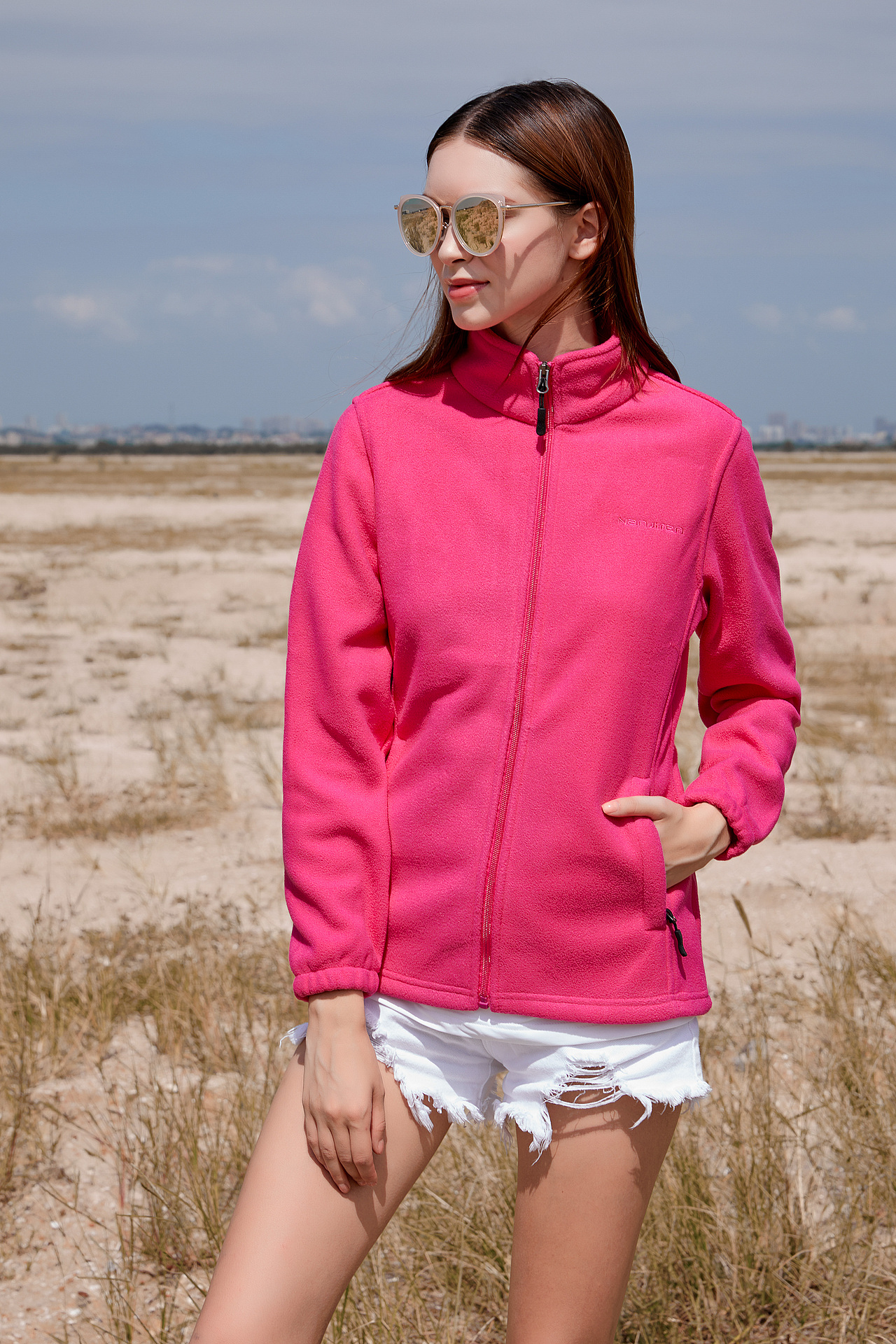 合肥南京抓绒衣秋冬装拍摄摄影约拍视频（图ZMjU4NjYzMDMy） - 时尚/艺术摄影 - 站酷设计师广东摄影原创素材 - 站酷ZCOOL