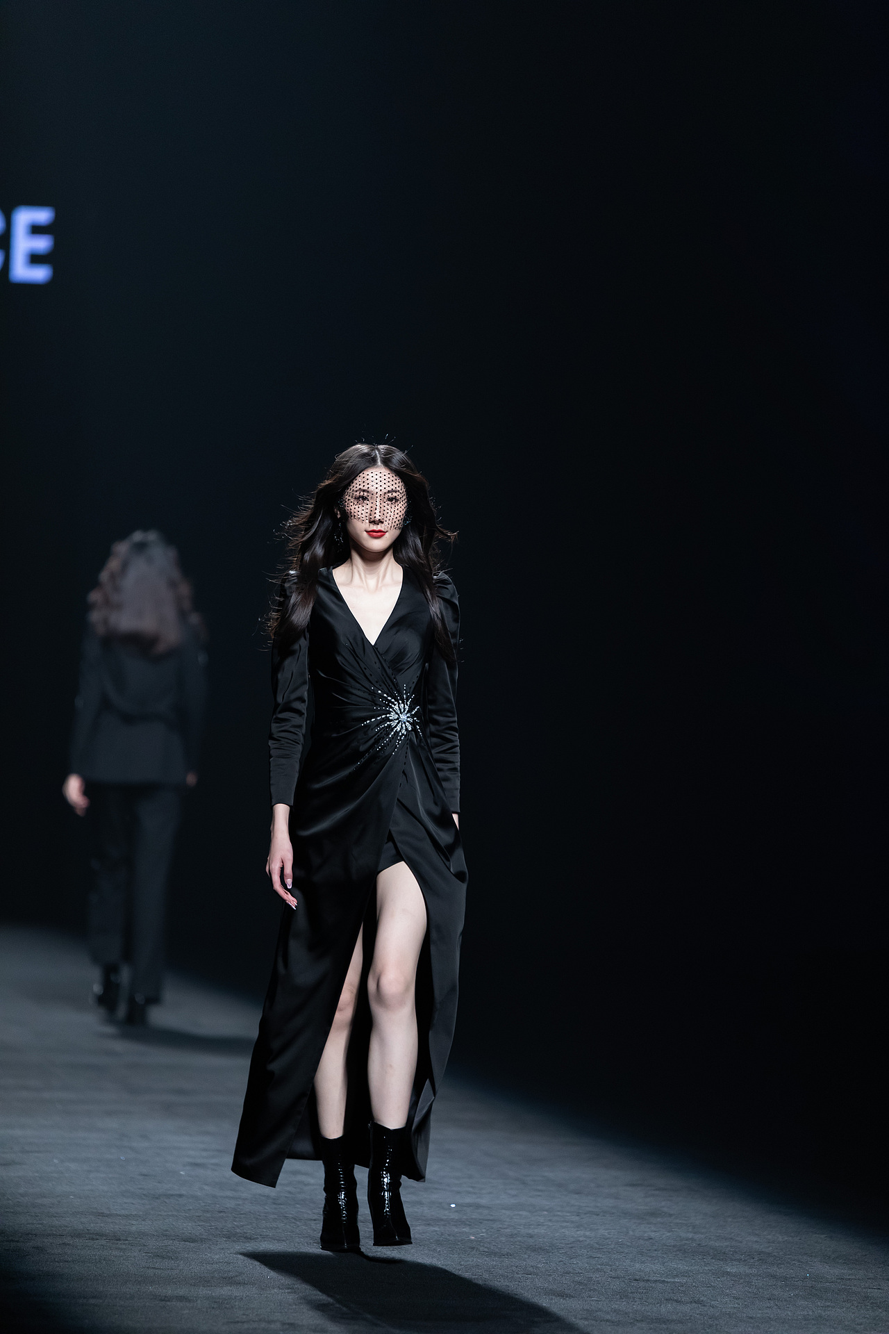 2021广东时装周:若水I NUI CHOICE  女哲.彭佩宜