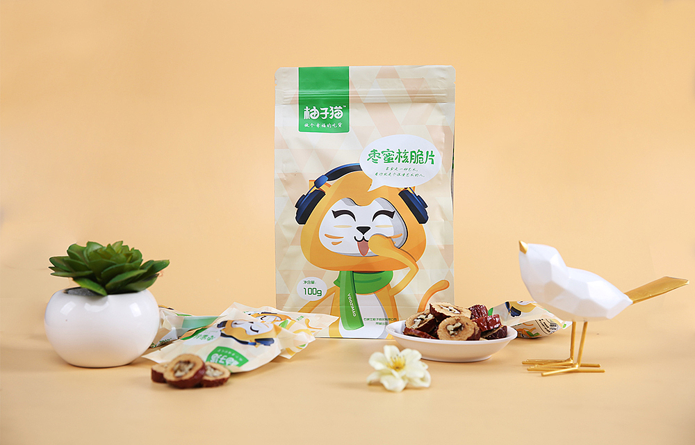 柚子猫包装设计及产品展示（图ZMTE4MDQ5ODY4） - 产品摄影 - 站酷设计师YoungSunflower原创素材 - 站酷ZCOOL
