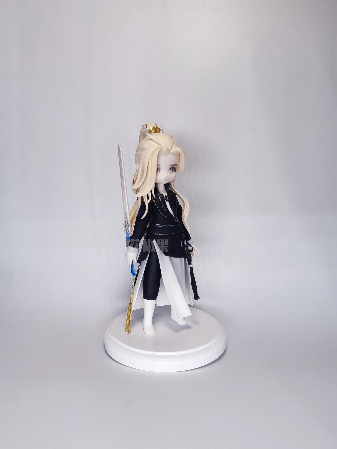 剑网3狐金黑盒子纯阳超轻黏土手办