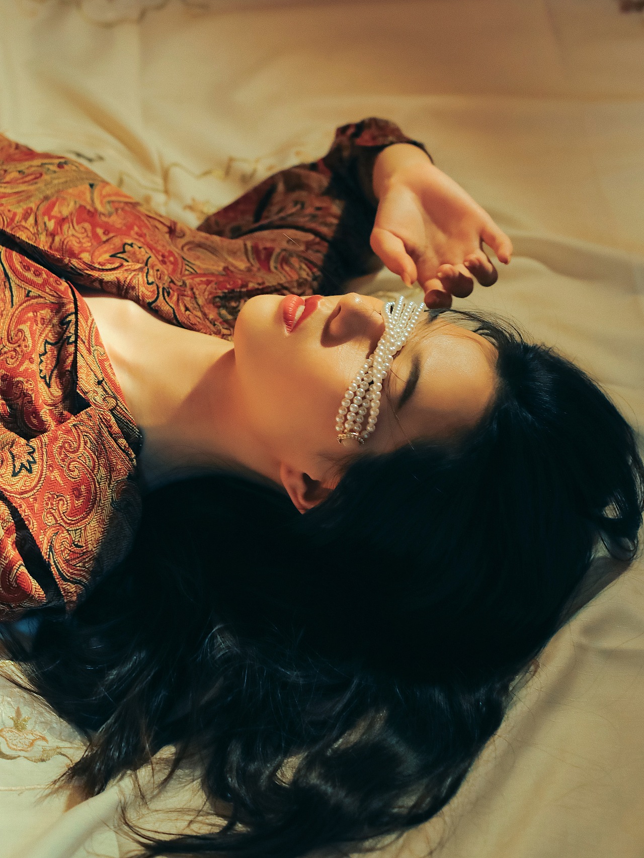 念旧（图ZMjQ5NjgwMzky） - 人像摄影 - 站酷设计师ARTLee小杰原创素材 - 站酷ZCOOL