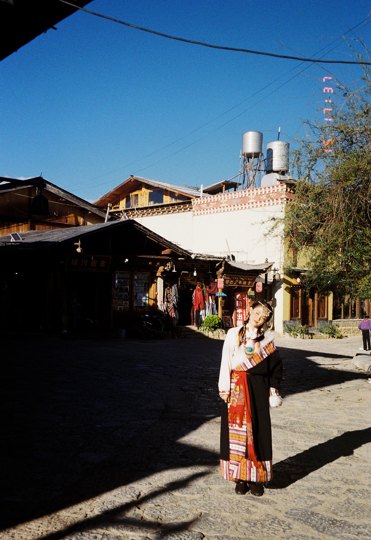 最接近天堂的地方（图ZMjczODAyMzg4） - 人像摄影 - 站酷设计师方方不圆原创素材 - 站酷ZCOOL