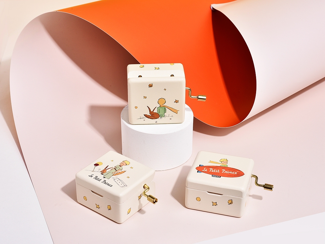 水晶球 音乐盒（图ZMjI2OTcxMTQw） - 产品摄影 - 站酷设计师摄影师十三Y原创素材 - 站酷ZCOOL